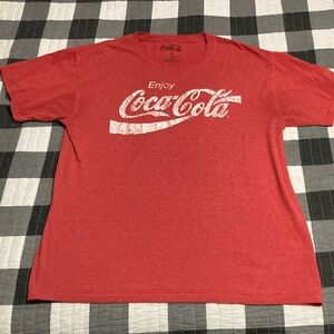 Men’s Large vintage tee Coca-cola red